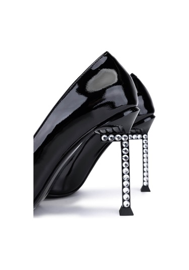 Tamer Tanca Kadın Hakiki Deri Siyah Rugan Topuklu Ayakkabı 1036 8120 Bn Ayk Sk25-26 Sıyah Rgn Siyah