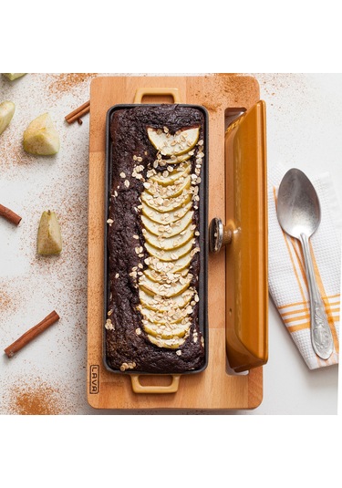 Lava Döküm Ekmek Tenceresi / Kayın Ağacı Servis Standı / Terrine Serisi. Ölçü 11x29cm. - Kırmızı