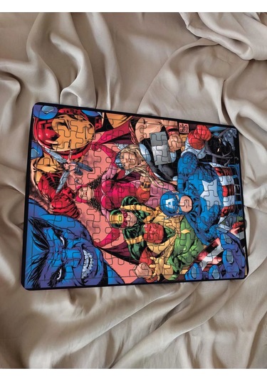 Çocuk Puzzle Ahşap Marvel Süper Kahramanları 108 Parça Mobilya