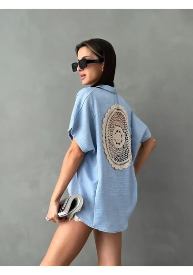 Kadın Keten Oversize Mavi Sırt Dantel Detay Kısa Kollu Gömlek Mavi