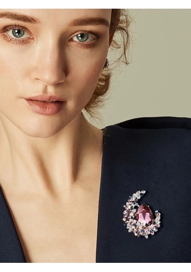 Beautiful Detail Büyük Taşlı Takılı Broş 156714062 Violet