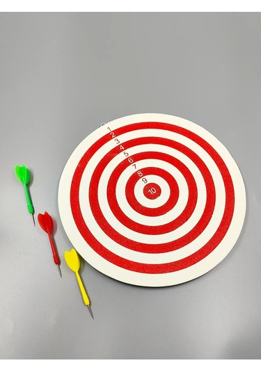 Sılwın Darti Şutları İle Dart Hedefi 184354684