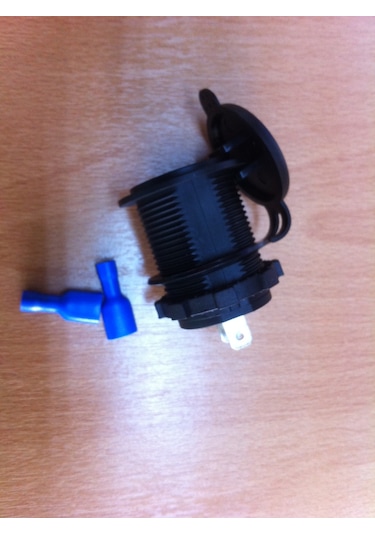 12-32 Volt Araç Çift Port Usb Şarj Yeşil Işık