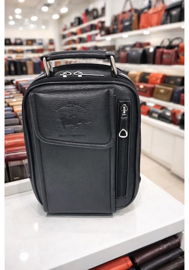 Newish Polo Postacı Kasalı El Çantası Orta Boy-Suni Deri Siyah