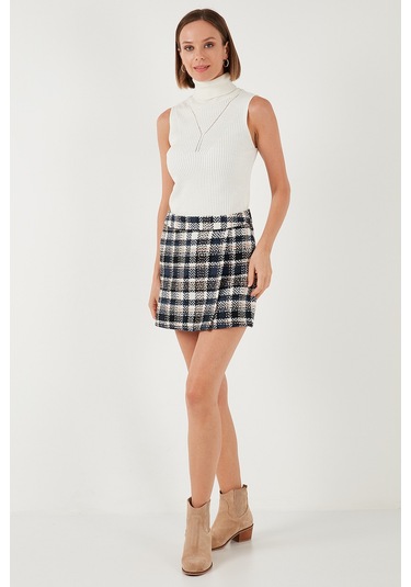 Lela Pamuk Karışımlı Regular Fit Kışlık Bayan Şort Etek 61100015 Ekru-Lacivert