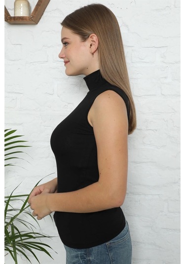 Giyim Bayan Sıfır Kol Yarım Balıkçı Yaka Body Siyah Siyah