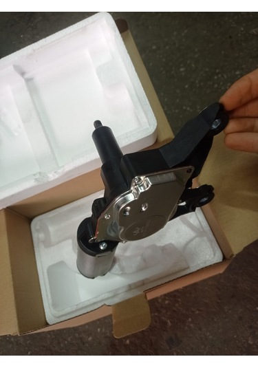 Ford Fiesta Arka Silecek Motoru 2002-2008