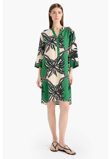 DeFacto 	Regular Fit Desenli Plaj Elbisesi-Fall in Love D0452AX25SMGN512