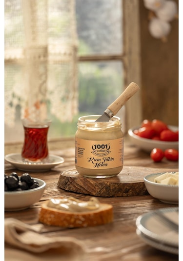1001 Çiftliği Krem Tahin Helva 225gr Katkısız