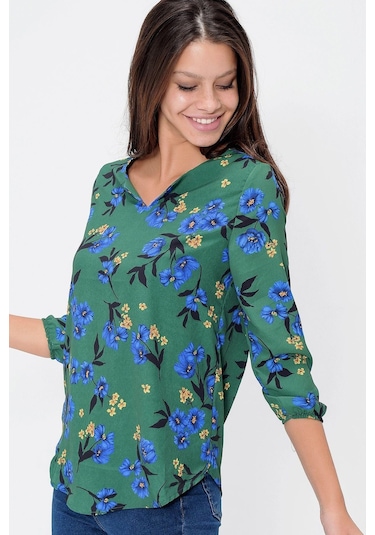 Kadın Yeşil Yakası Yırtmaçlı Krep Bluz Truvakar Kol Çicekli Ve Giy Çık - Tesettüre Uygun Yeşil
