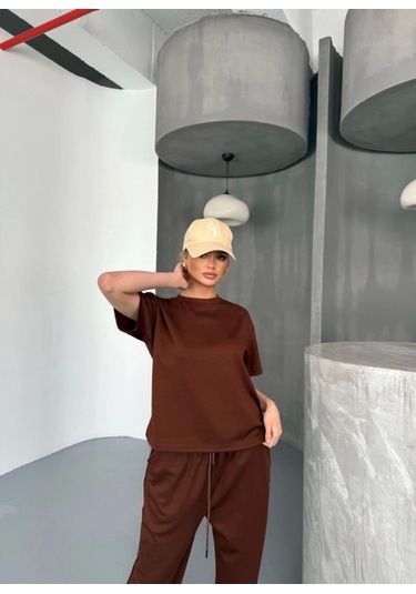 Osy Modal Yumuşak Dokulu Kumaş Kısa Kollu Bluz Rahat Pantalon Ikili Takım- Kahverengi Kahverengi