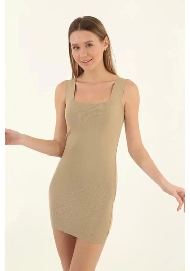 Kadın Kare Yaka Midi Boy Likralı Polelit Elbise - Bej Bej