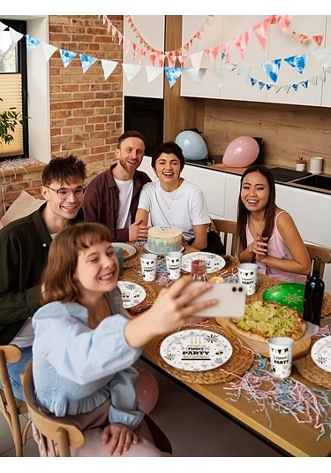 Priority. 12 Kişilik Eğlenceli Parti Tek Kullanımlık Sofra Seti 188472409 100 adet