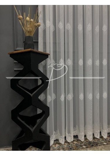 Tül Perde Taç Marka Etek Bohreli Serpme Desenli Tül 26131 Çok Renkli