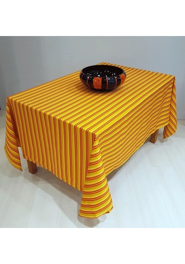 Misiny-Stripes Masa Örtüsü - Kırmızı