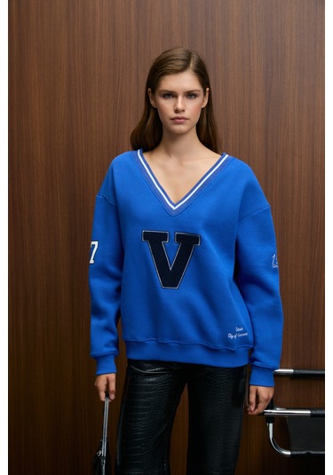 Grımelange Dıvıne Kadın V Yakalı Nakış Ve Patch Detaylı Mavi Sweatshirt Mavi