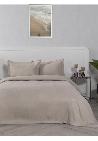 Yatak Örtüsü Alora Pastel Renkli, Yumuşak Ve Zarif Görünümlü Sütlü Kahverengi