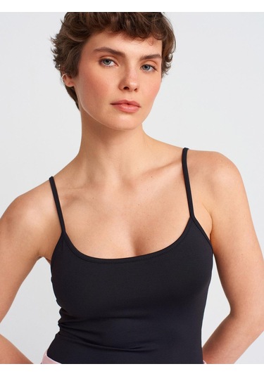 20901 İnce Askılı Poliamid Top-siyah-11366 Siyah