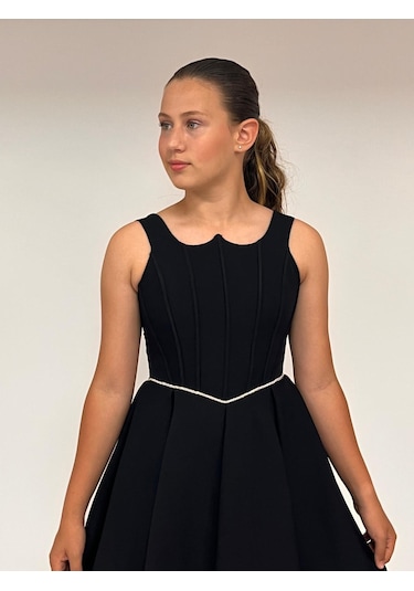 Kız Çocuk Abiye Siyah Krep Kısa Bel İnce Şerit Taş Detaylı Taş Kısa Abiye Elbise 10-15 Yaş Siyah