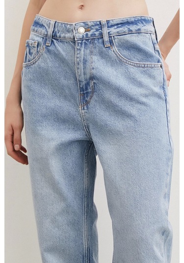 Never More Kesik Paça Yüksek Bel Jean Buz Mavisi Buz Mavisi Buz Mavi