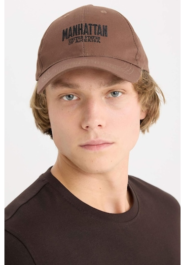 DeFacto Erkek Nakışlı Pamuklu Cap Şapka D7820AX25SMBN285