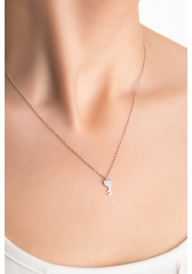 So Chic Aşk Anahtarı 18 Ayar Beyaz Altın Kaplama 45 Cm Gümüş Kolye Sarı