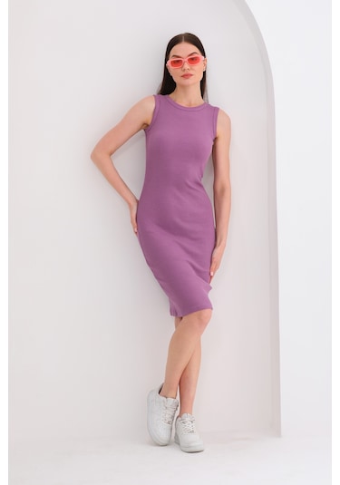 Mor Vücuda Oturan Kolsuz Diz Altı Fitilli Esnek Askılı Elbise Mor