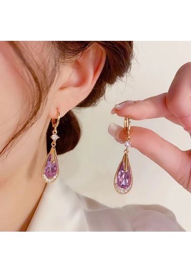 Skycity İnci Pırlantalar İle Süslenmiş, Gündüz Ve Gece Kombinasyonlarına Uygun Zarif Küpe. Gold