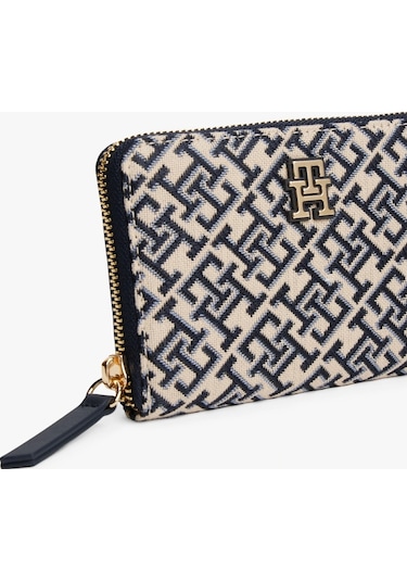 Tommy Hilfiger Th Jacquard Med Za Kadın Mavi Cüzdan Aw0aw17479dw6 MAvi