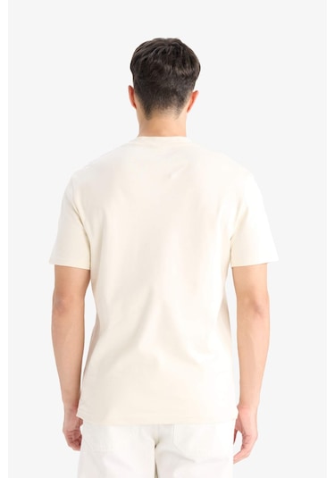 Defacto Regular Fit Bisiklet Yaka Basic Düz Kısa Kollu Tişört E7961ax25auer140 Ekru Defacto Regular Fit Bisiklet Yaka Basic Düz Kısa Kollu Tişört E7961ax25auer140 Ekru