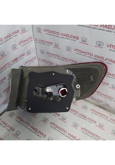 Toyota Corolla Uyumlu 2011 - 2012 - 2013 Dış Stop Sol