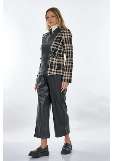 Unique Mode Gömlek Yaka Ekose Desenli Siyah Kadın Ceket Uw243001 001