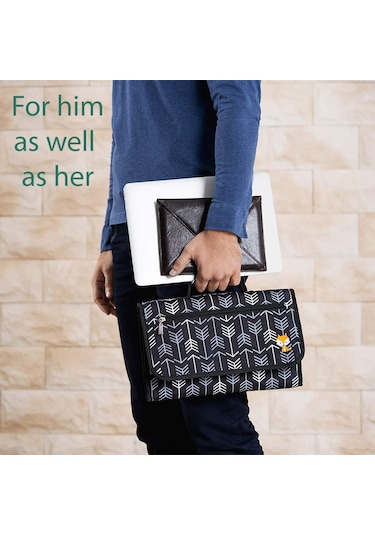 Hangfox Çocuk Bezi Değişim Matı Portable Çok Fonksiyonlu Katlanabilir Su Geçirmez Siyah Çanta Siyah