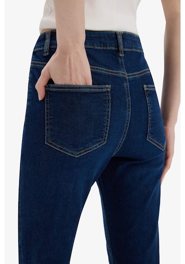 DeFacto Rebeca Skinny Fit Yüksek Bel Düz Paça Uzun Jean Taş Yıkama Pantolon D8178AX25SPNM34