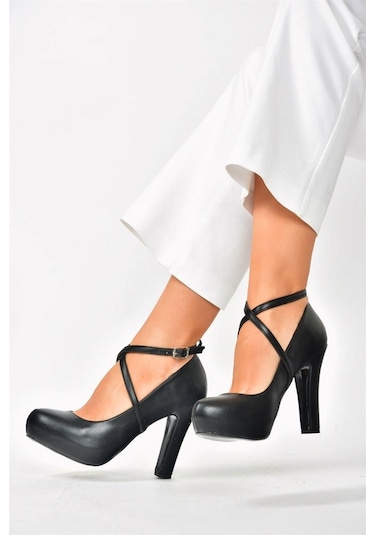Fox Shoes Siyah/Platin Platform Topuklu Kadın Ayakkabı M348007609