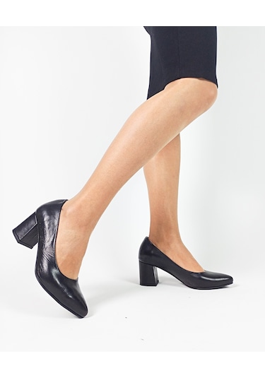 Hakiki Deri Siyah Renk Kalın Topuk Kadın Stiletto 001