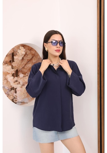 Kadın Slim Fit Dar Kesim Vücuda Oturan Uzun Kollu Koyu Mavi Gömlek