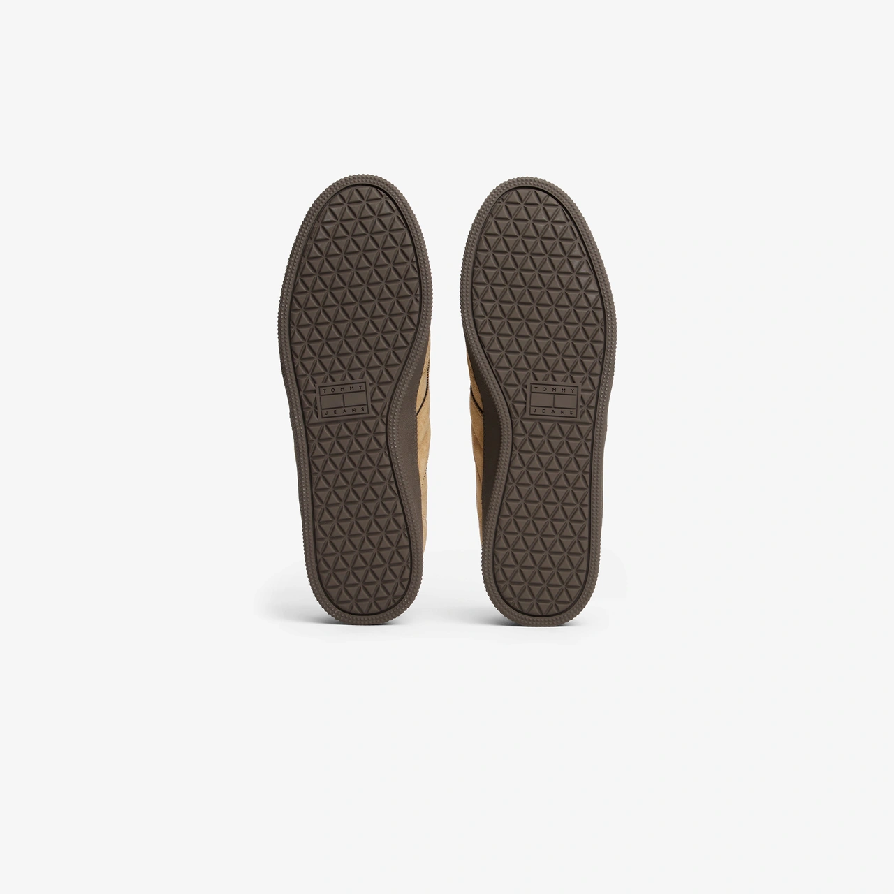 Tommy Hilfiger Greenwich Edge Suede Erkek Bej Spor Ayakkabı Em0em01609 Bej