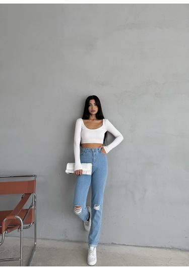 Kadın Mavi Likralı Diz Yırtmaçlı Dar Paça Jean Lazer Yırtıklı Kot Pantolon Mavi