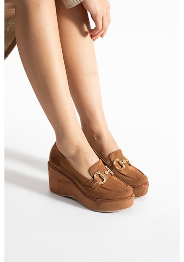 Zenne Shoes Dolgu Topuklu Tokalı Kadın Ayakkabı Taba