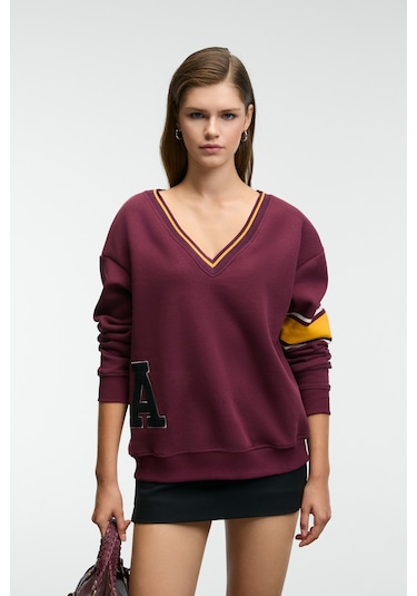 Grımelange Dıvıne Kadın V Yakalı Nakış Ve Patch Detaylı Bordo Sweatshirt Bordo