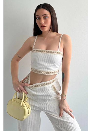 Çizgi Dokulu Dantel Şeritli Cepli Beli Lastikli Pantolon Sırt Lastikli Spor Büstiyer Keten Takım Bej