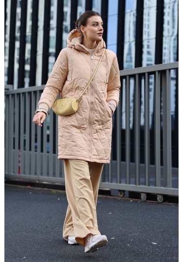 5138 Kapitone Uzun Şişme Mont - Bej Çok Renkli