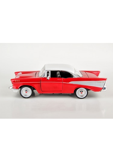 Motormax 1957 Chevrolet Belair 1 24 Ölçek Diecast Model Araba