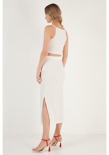 Lela Slim Fit Ip Askılı Yırtmaçlı Bayan Takım 5865278 Ekru