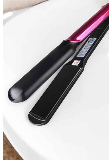 Saç Düzleştirici Isı Ayarlı Seramik Kaplama Döner Kablo Yıpranma Karşıtı