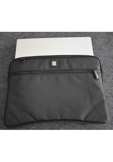 Minbag Billy 15" Laptop Çantası Siyah Yeşil