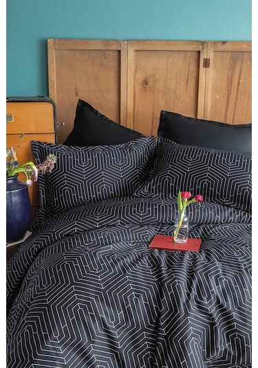 Strada Black 210 Tc 83 Tel Pamuk Saten Nevresim Takımı Çift Kişilik