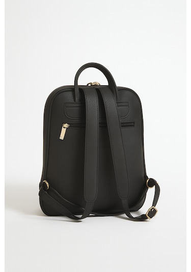 Kadın Deri Sırt Çantası Gold Detay Geniş Hacimli Altın Fermuarlı Siyah - Altın