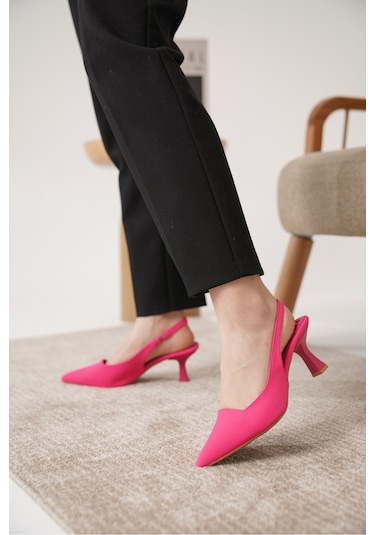 D052 Günlük Ortopedik Klasik Topuklu Kadın Ayakkabı Fuşya